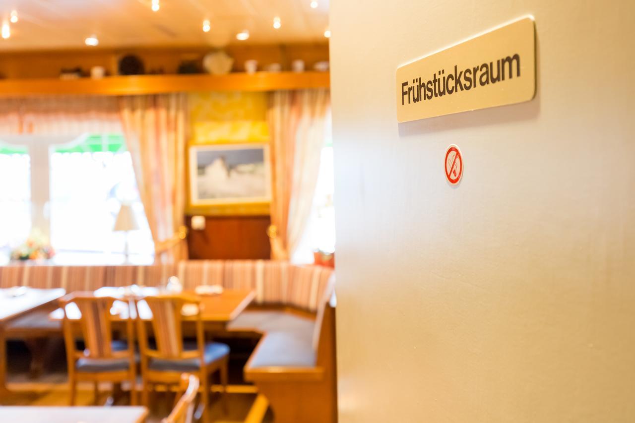 Hotel Elbinsel Free Parking Hamburg Ngoại thất bức ảnh
