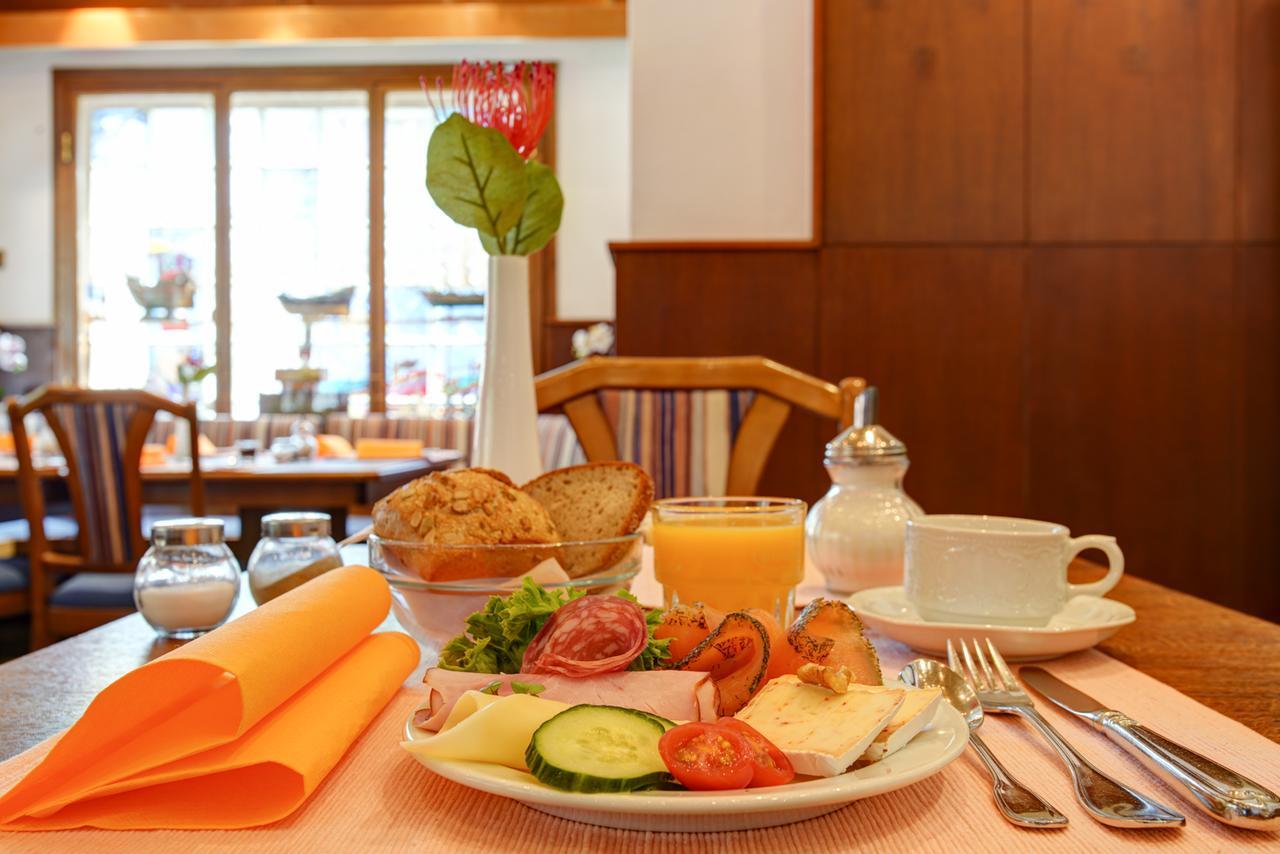 Hotel Elbinsel Free Parking Hamburg Ngoại thất bức ảnh