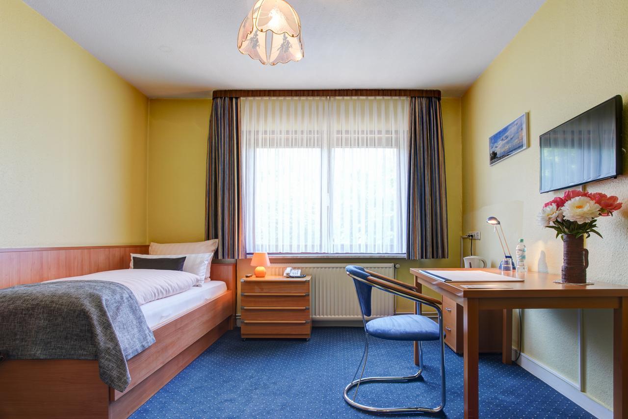 Hotel Elbinsel Free Parking Hamburg Ngoại thất bức ảnh