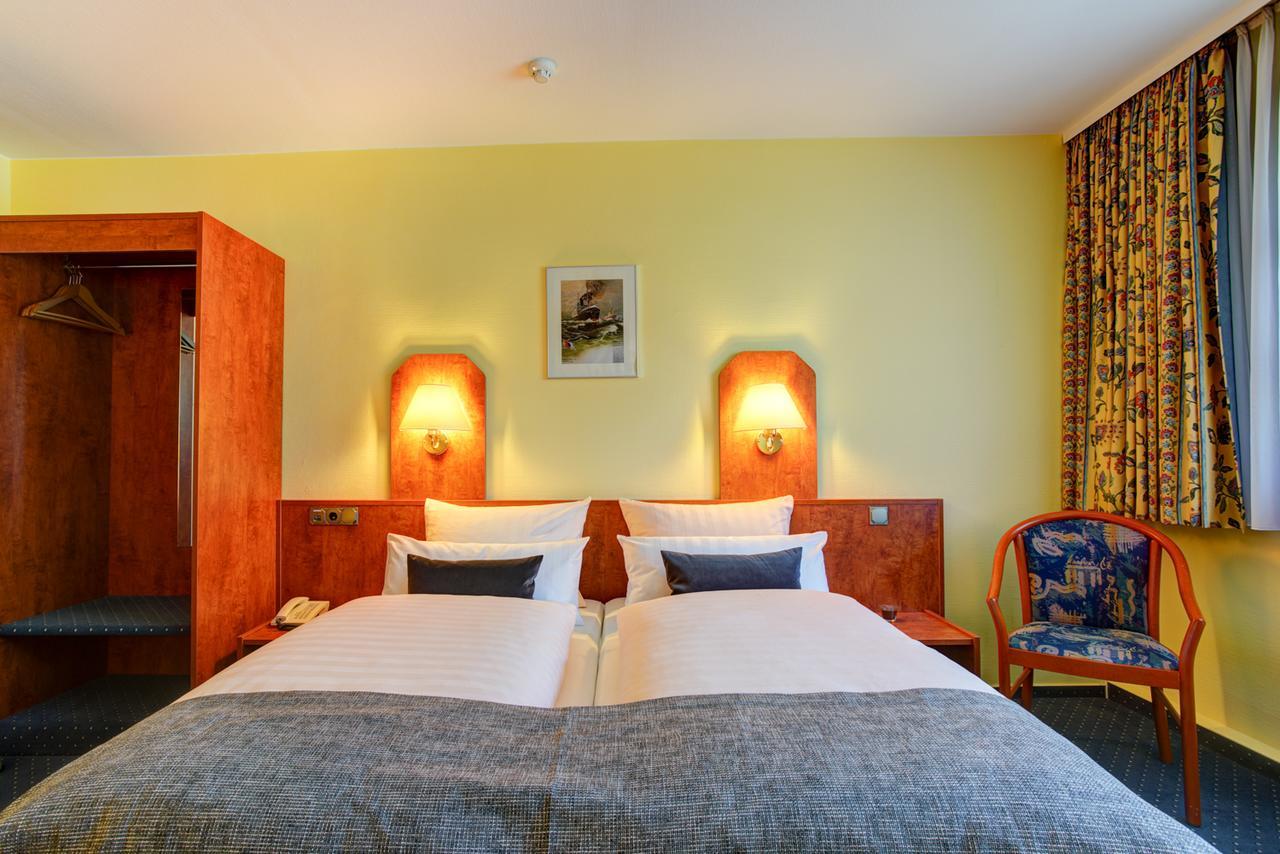 Hotel Elbinsel Free Parking Hamburg Ngoại thất bức ảnh