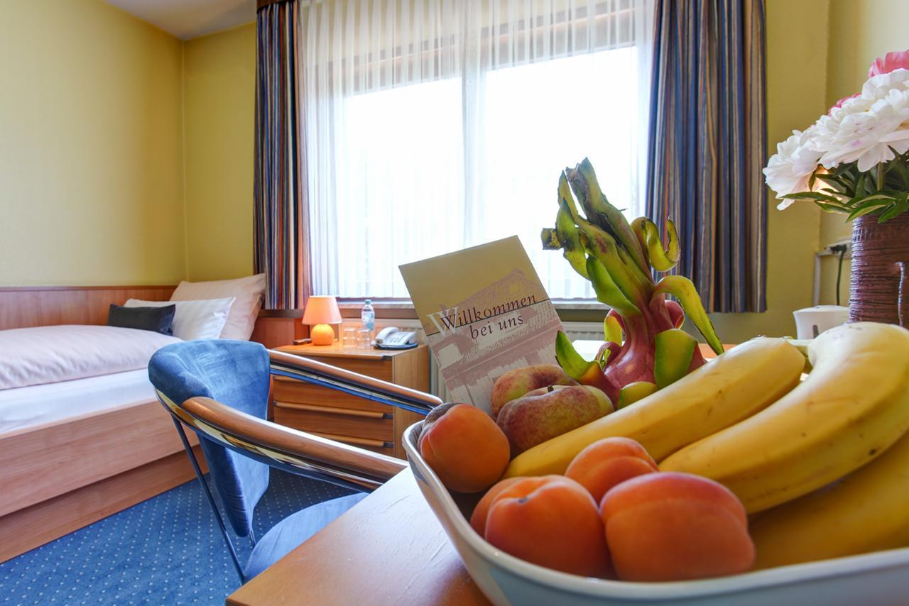 Hotel Elbinsel Free Parking Hamburg Ngoại thất bức ảnh