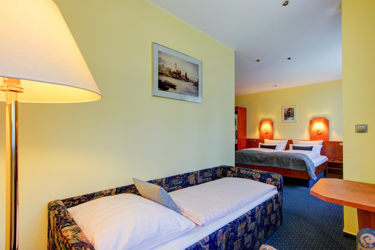 Hotel Elbinsel Free Parking Hamburg Ngoại thất bức ảnh