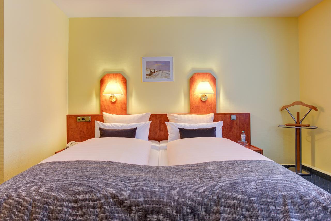 Hotel Elbinsel Free Parking Hamburg Ngoại thất bức ảnh