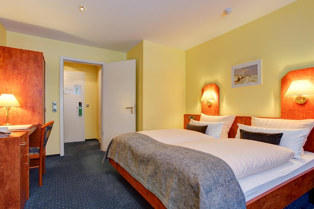 Hotel Elbinsel Free Parking Hamburg Ngoại thất bức ảnh