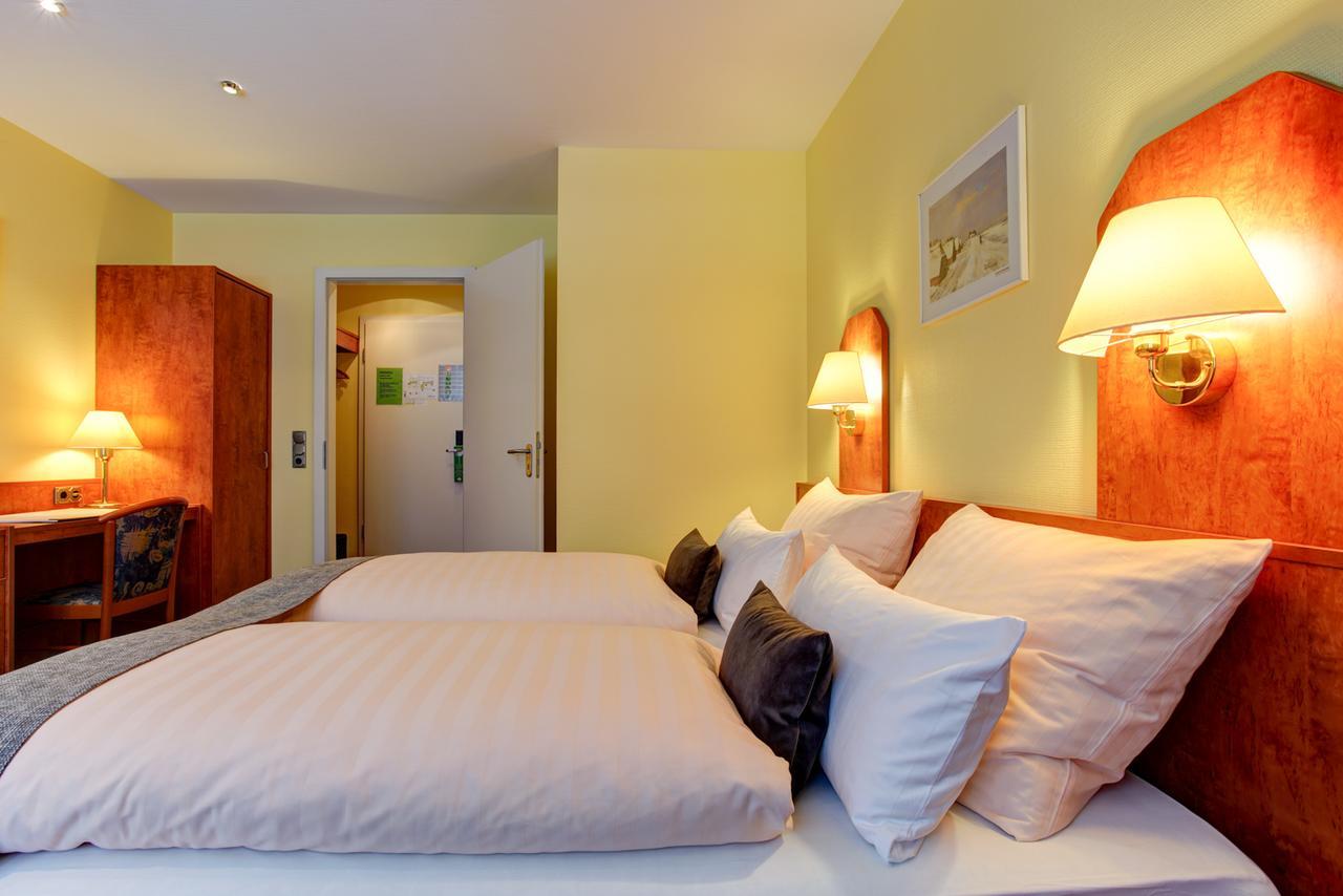 Hotel Elbinsel Free Parking Hamburg Ngoại thất bức ảnh