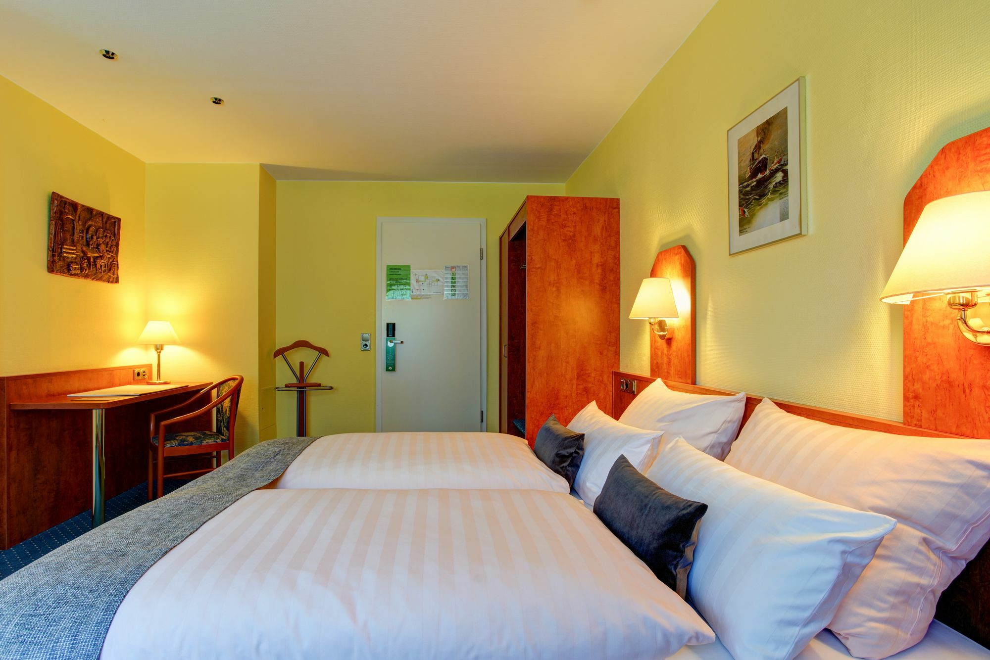 Hotel Elbinsel Free Parking Hamburg Ngoại thất bức ảnh